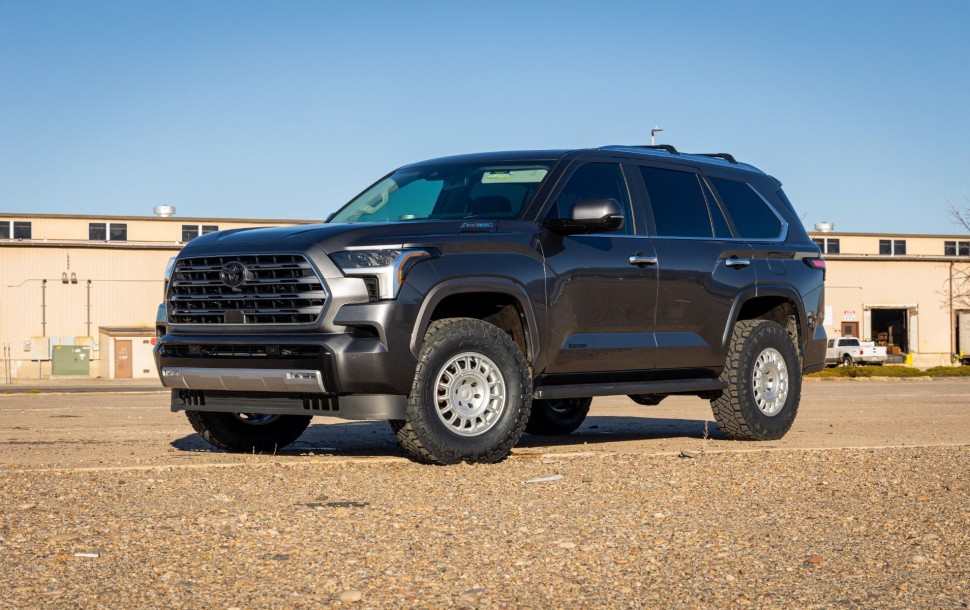 Ліфт-комплект підвіски SST Toyota Sequoia 23-26 Lift 3.5" ReadyLift 69-53300