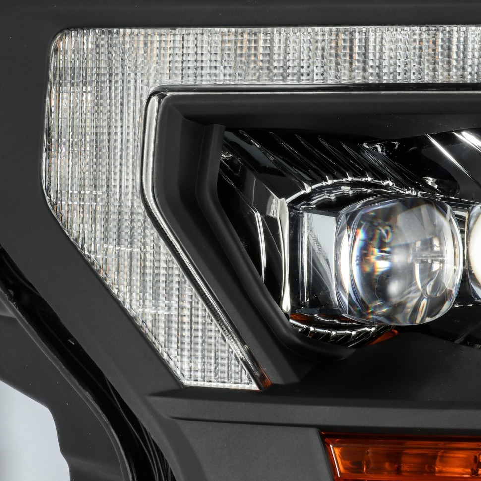 Комплект передних Led фар Ford F-150 18-20 NOVA-Series AlphaRex 880182