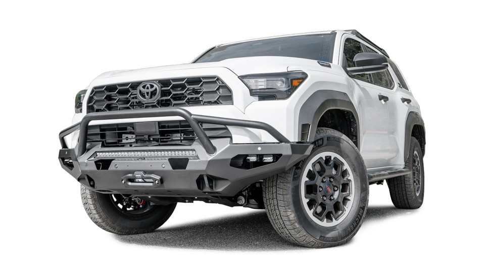 Передній бампер із центральною дугою Toyota 4Runner 25-26 Matrix Fab Fours T425-X6852-1