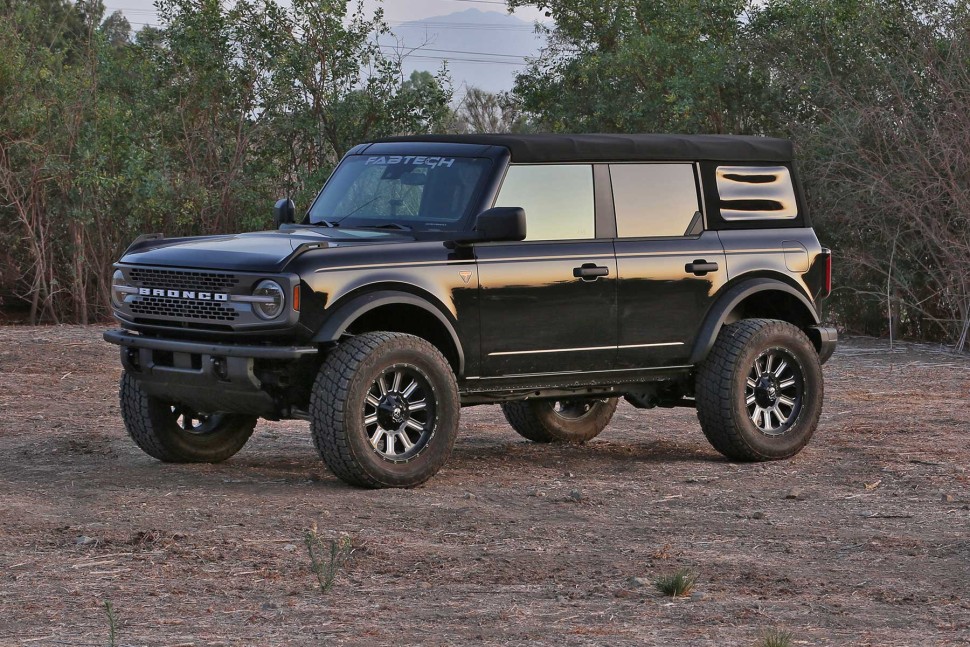 Ліфт-комплект підвіски Ford Bronco 21-26 Lift 4" Fabtech K2385DL
