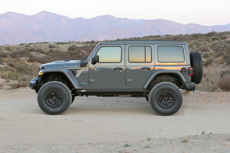 Ліфт-комплект підвіски Jeep Wrangler JL 21-25 Lift 3" Fabtech K4200