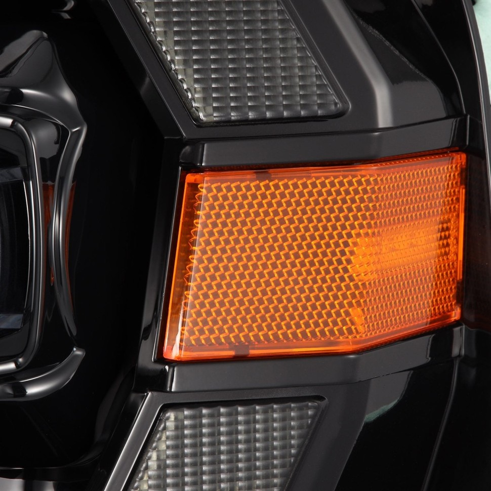 Комплект передних Led фар Ford F-150/Lincoln Mark LT 04-08 NOVA-Series AlphaRex 880130