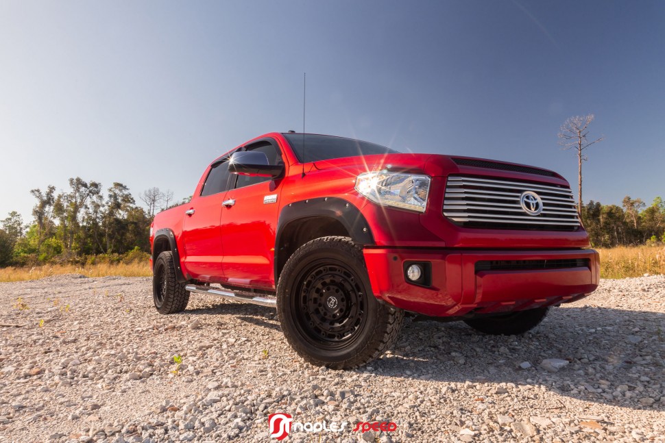 Black Rhino 1880ARS300017D74 Arsenal Wheel Sand On Black 18x8 +30