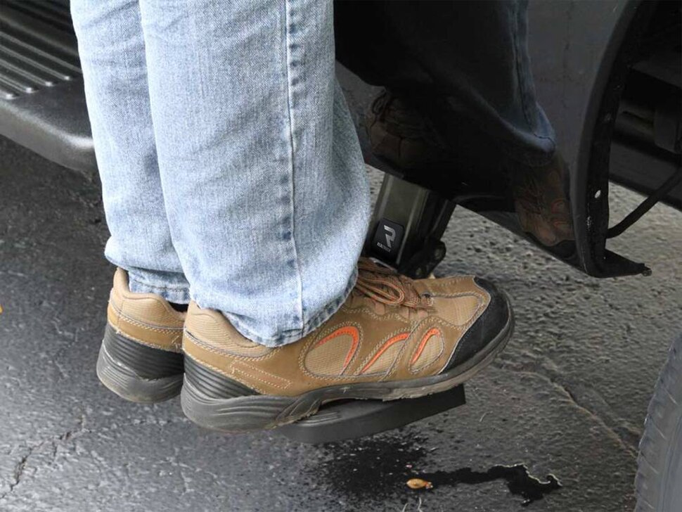 AMP Research 75421-01A BedStep2 Retractable Flip Down Side Step Toyota Tundra 22-25