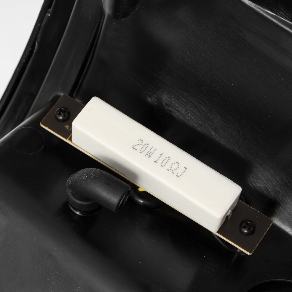 Світлодіодні задні ліхтарі Toyota Tundra 07-13 PRO-Series AlphaRex 670010