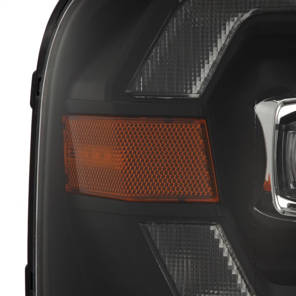 Комплект передних Led фар Ford F-150/Lincoln Mark LT 04-08 NOVA-Series AlphaRex 880128