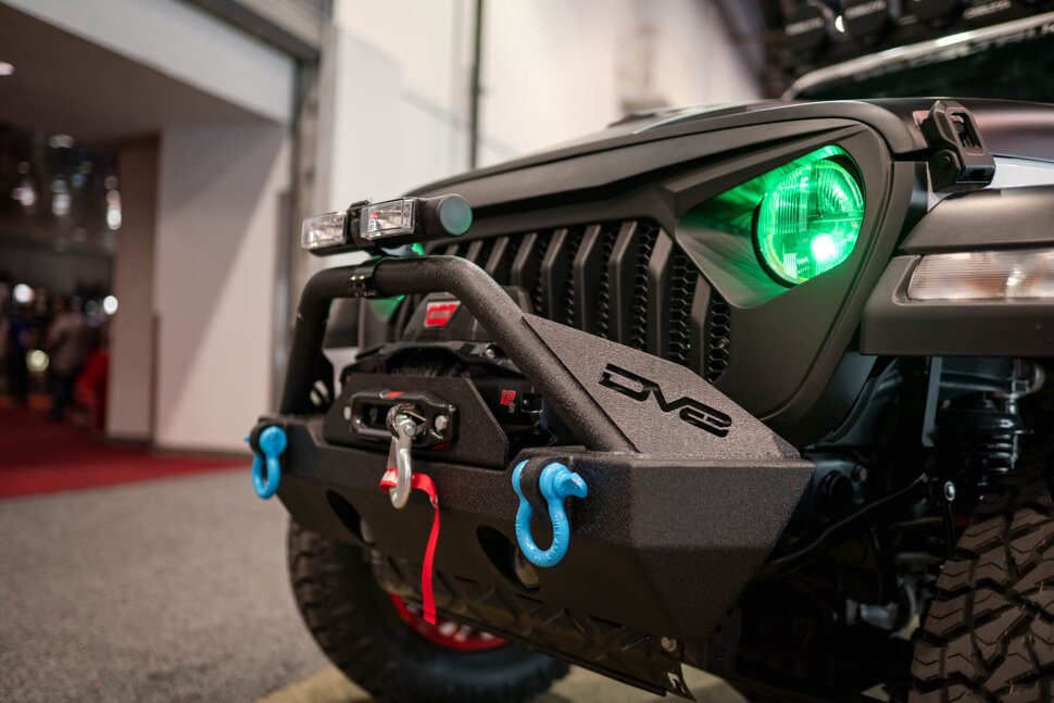 Решітка радіатора Jeep Wrangler JL/Gladiator JT 18-25 DV8 Offroad GRJL-01