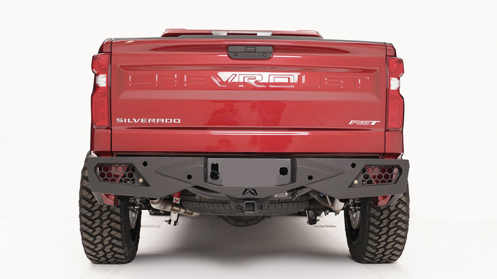 Задний бампер Vengeance Chevrolet Silverado 1500 07-13 Fab Fours CS07-E1850-1