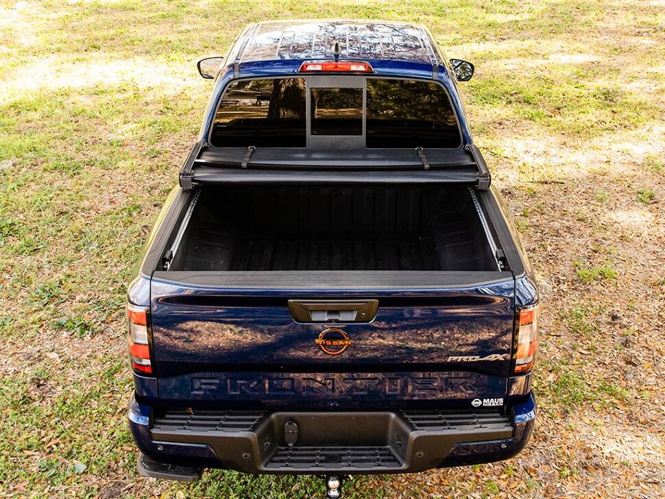 Крышка багажника складная мягкая Nissan Frontier 22-25 5' Trifecta Signature 2.0 Extang 94961