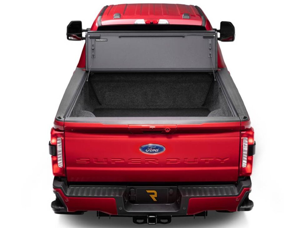 BAK 448331 MX4 Hard Folding Tonneau Cover Ford F-250/F-350/F-450 17-25 8'