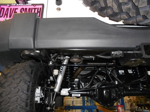 Flowmaster 817674 American Thunder Cat-Back Exhaust System Jeep Wrangler JK 07-18