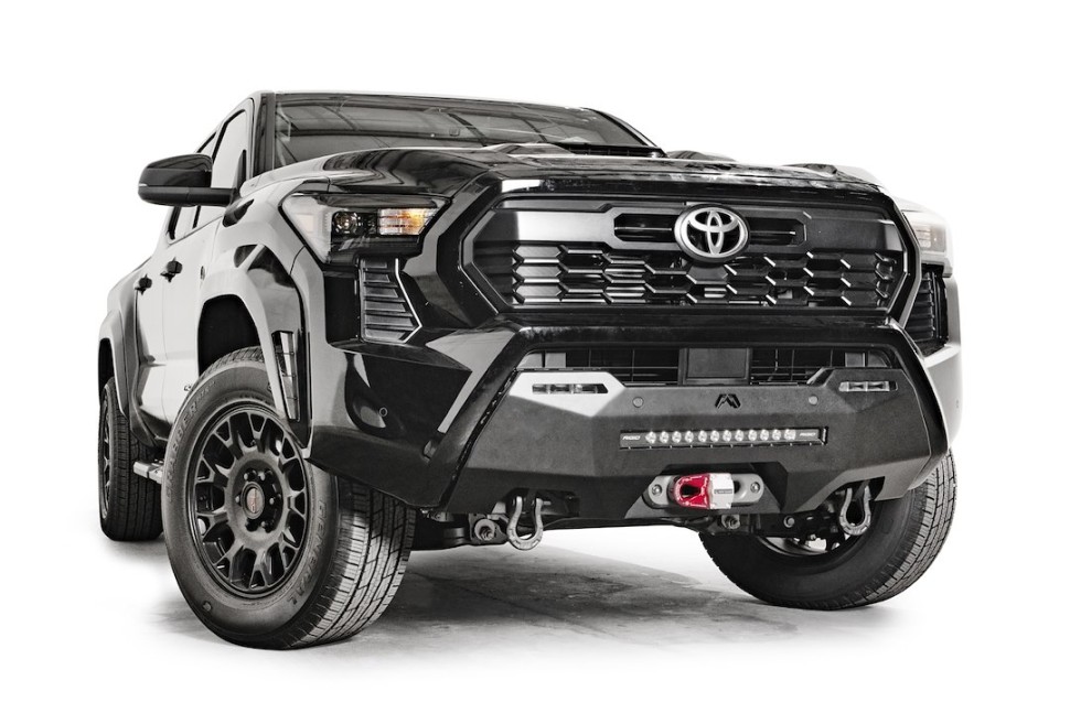 Крепление для лебёдки Toyota Tacoma 24-26 Fab Fours TT24-N6351-1