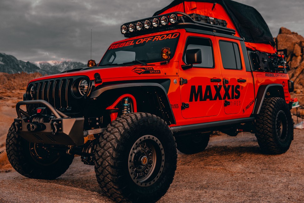 Black Rhino 2095ABR-85127B71 Abrams Wheel Gloss Gunblack W/Machined Dark Tint Lip 20x9.5 -18