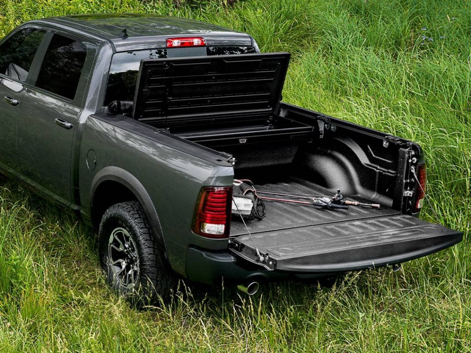 Крышка багажника складная мягкая Toyota Tundra 07-21 8' Deuce TruXedo 746701