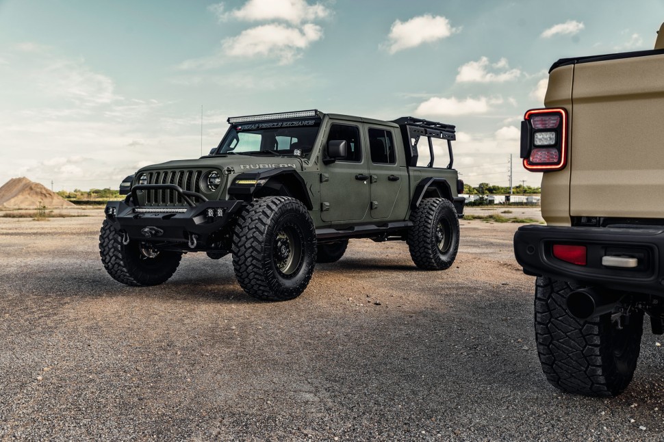 Колісний диск Black Rhino Abrams Gloss Gunblack W/Machined Dark Tint Lip 18x9.5 ET-18 1895ABR-85127B71