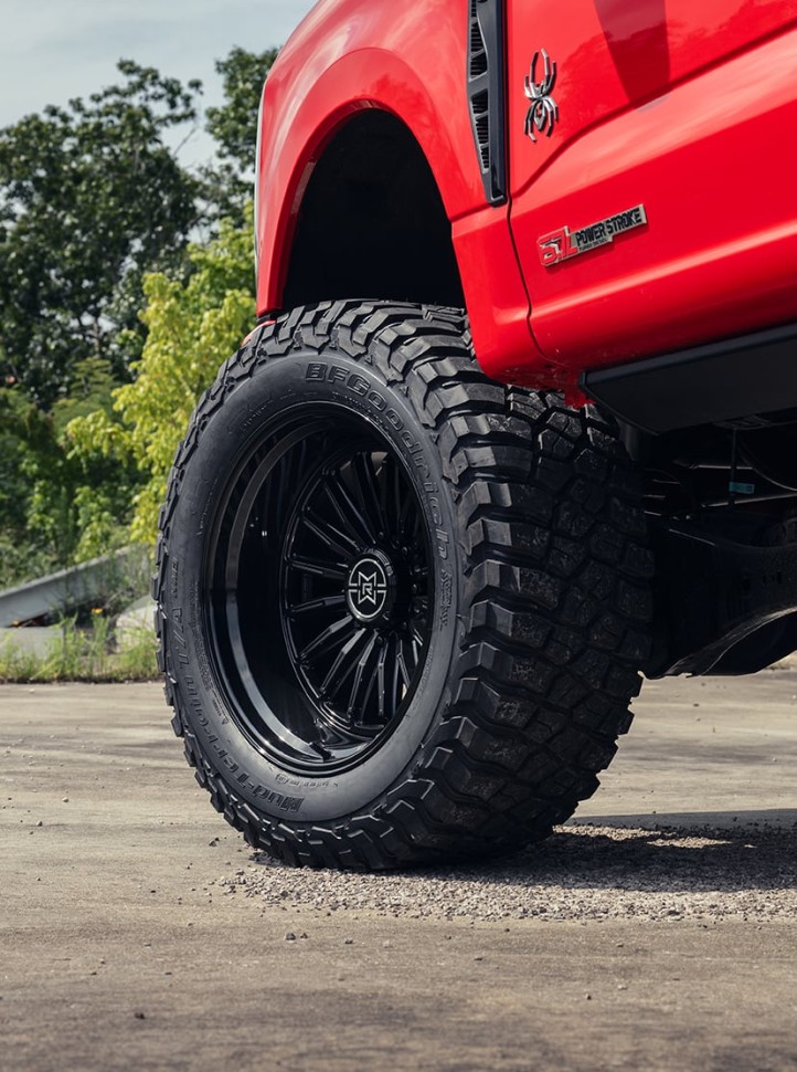 Колесный диск Raised Wheels 803 Gloss Black 20x12 ET -40 MR803212601340N